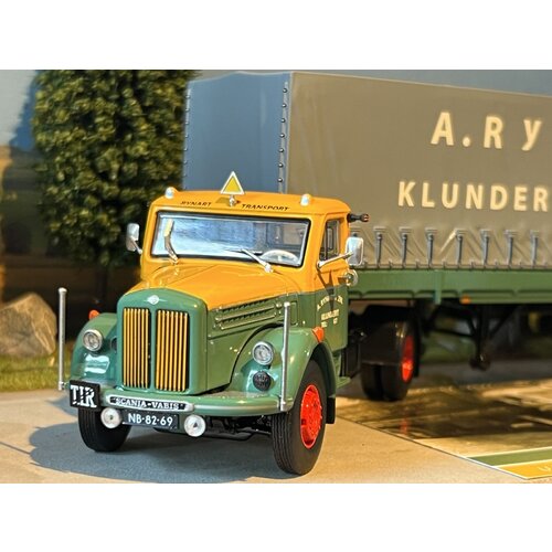 Tekno Tekno Scania L51 met 2-assige huifoplegger RYNART Tekno Tekno Scania L51 met 2-assige huifoplegger RYNART