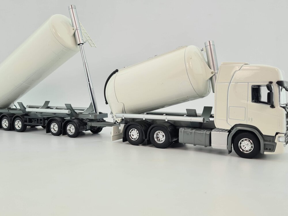 Tekno Tekno Scania 3-serie Streamline Zweedse silo combinatie FORSGARDS