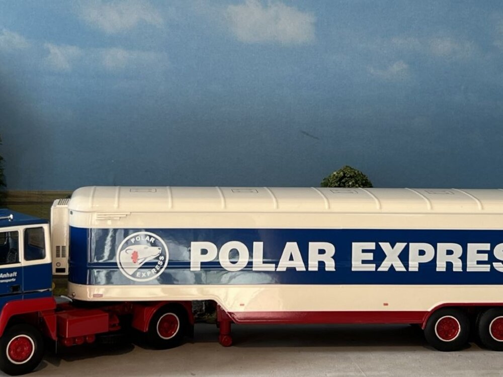 Tekno Tekno Ford Transcontinental with classic reefer trailer Anhalt "Polar Express"