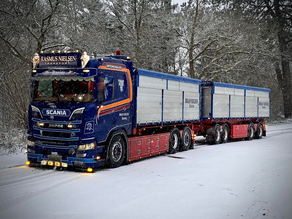 Tekno Tekno Scania next gen R-serie motorwagen met aanhanger BRIAN NIELSEN