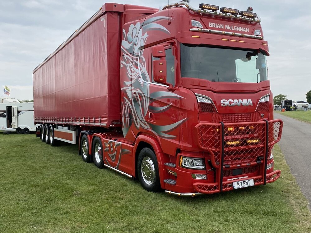 WSI WSI Scania S660 6x2 with 3-axle curtainside trailer MACLENNAN PETERHEAD SCOTLAND