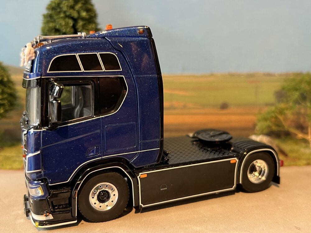 WSI WSI Scania R Highline 4x2 GEELHOED