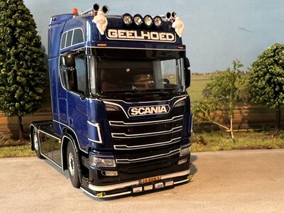 WSI WSI Scania R Highline 4x2 GEELHOED