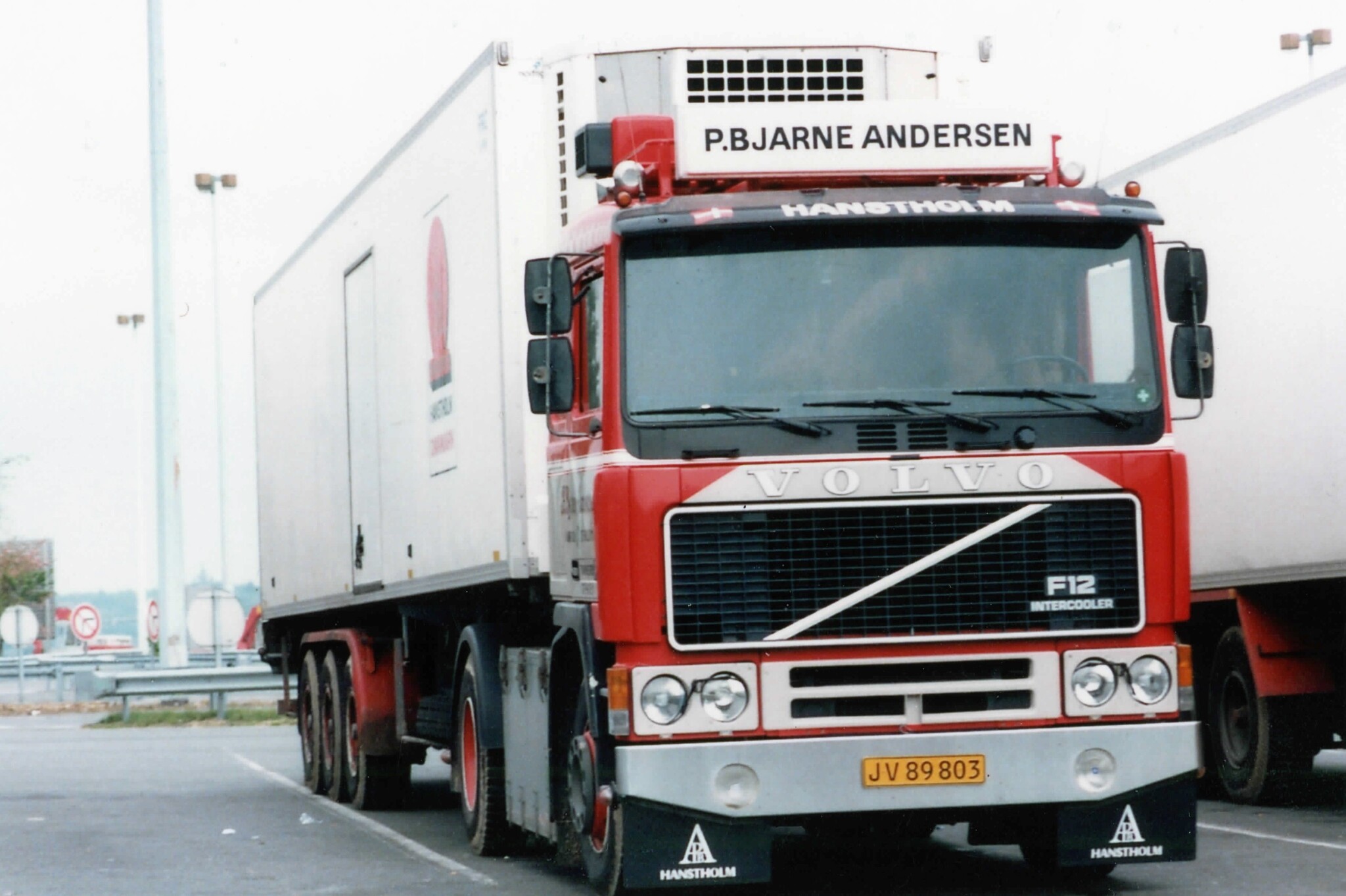 Tekno Tekno Volvo F12 with 3-axle reefer trailer BJARNE ANDERSEN