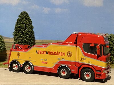 WSI WSI Scania R Highline 8x4 Falkom ASSISTANCEKAREN