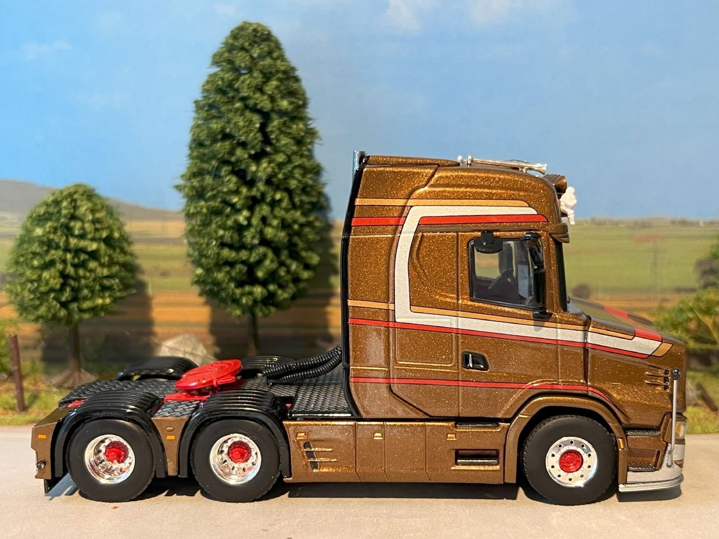 WSI WSI SCANIA Vlastuin Torpedo 6x4 TONERUD