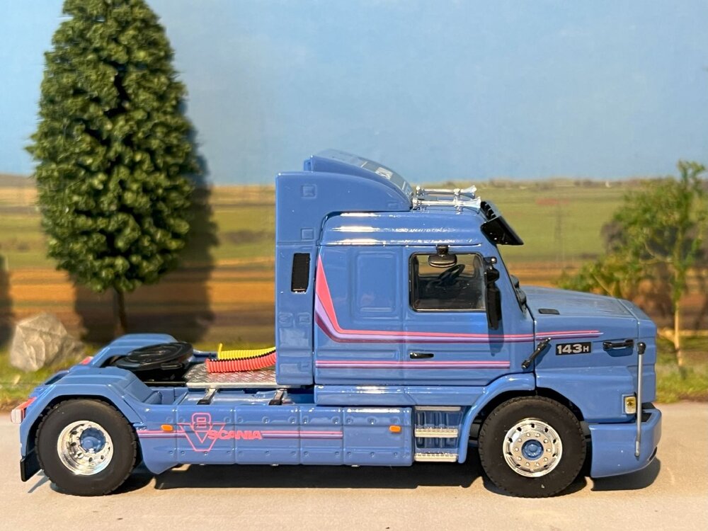 WSI WSI Scania 3-serie Torpedo streamline 4x2 Premium Line