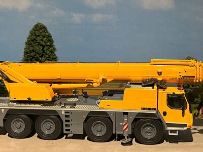 WSI WSI Liebherr LTM 1090-4.2 Mobile crane Premium Line