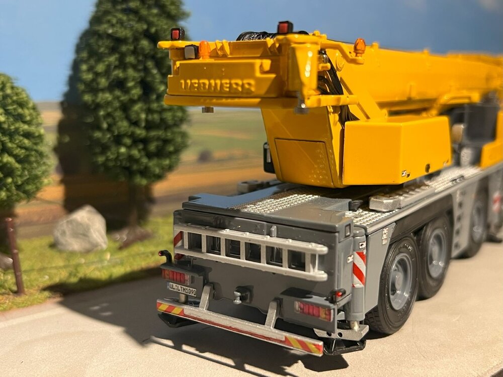 WSI WSI Liebherr LTM 1090-4.2 Mobile crane Premium Line