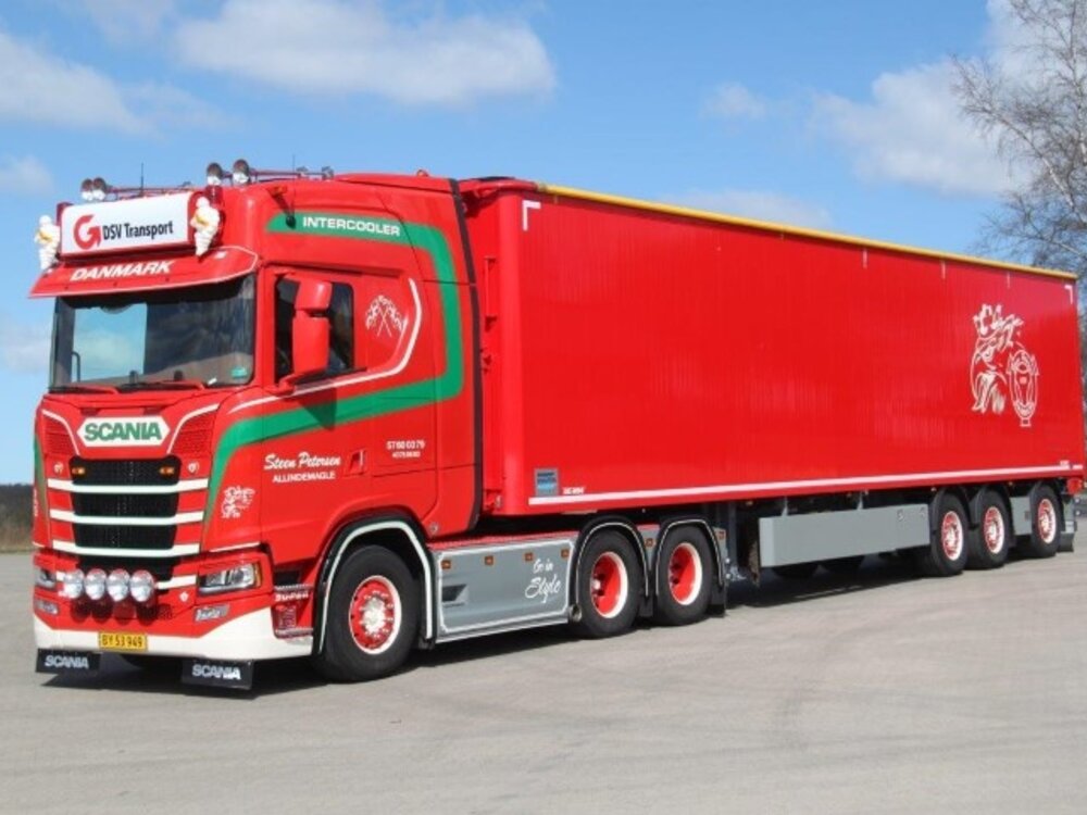 Tekno Tekno Scania Next Gen S650 met walkingfloor oplegger PETER STEEN