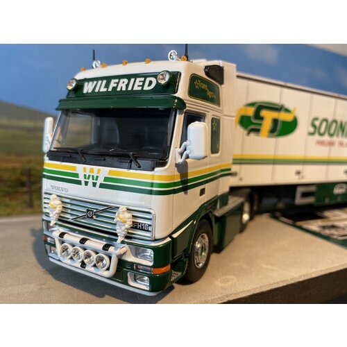 Tekno Tekno Volvo FH16 Globetrotter XL met Ekeri koeloplegger Wilfried - Trans Agro Tekno Tekno Volvo FH16 Globetrotter XL met Ekeri koeloplegger Wilfried - Trans Agro