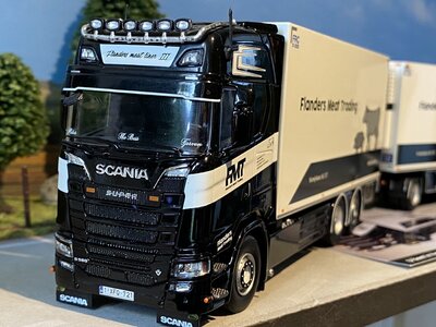 Tekno Tekno Scania Next Gen S580 Highline truck with trailer FLANDERS MEAT TRADING