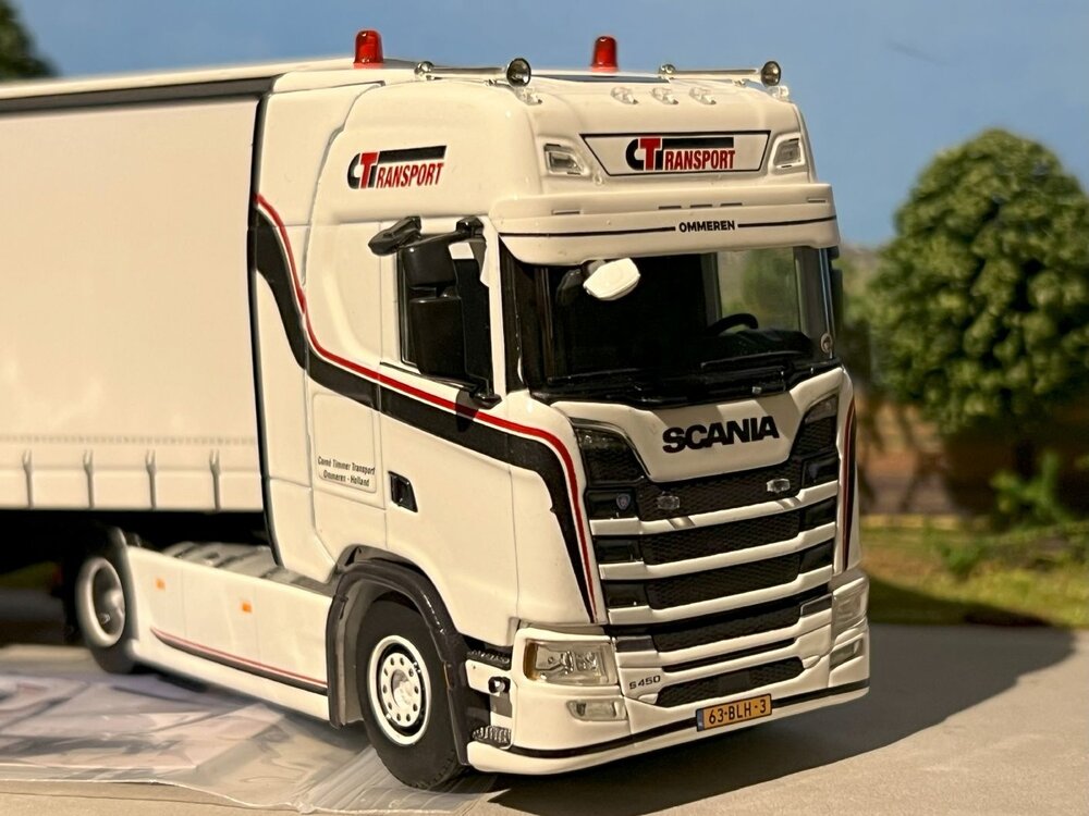 WSI WSI Scania S Highline 4x2 met 3-as schuifzeilen oplegger CORNÉ TIMMER TRANSPORT