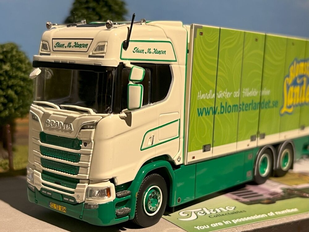 Tekno Tekno Scania Next Gen S-serie Highline motorwagen met 3-assige aanhanger STEEN HANSEN