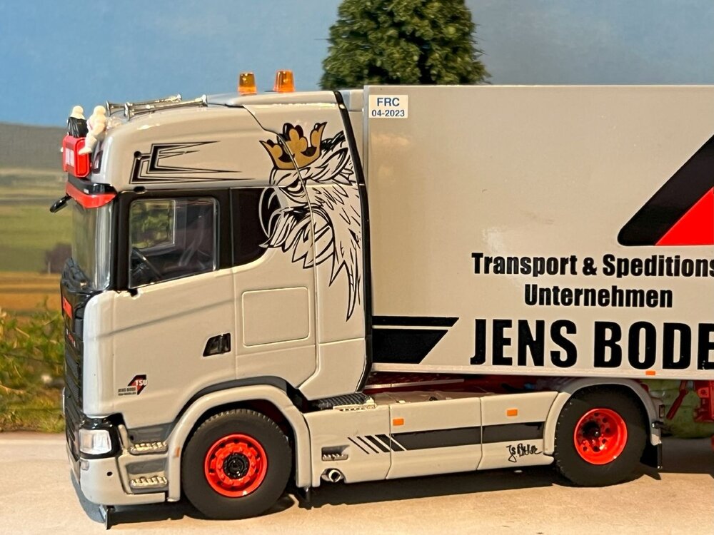 Tekno Tekno Scania S Highline with 3-axle reefer trailer JENS BODE