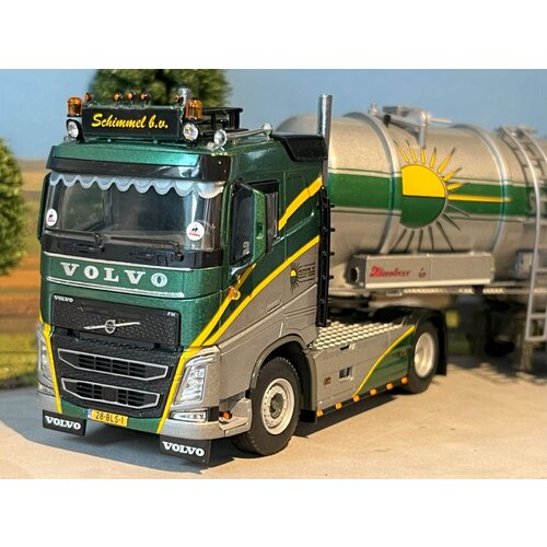WSI WSI Volvo FH4 sleeper cab 4x2 + 3-axle Tank trailer vacuum SCHIMMEL B.V. WSI WSI Volvo FH4 sleeper cab 4x2 + 3-axle Tank trailer vacuum SCHIMMEL B.V.