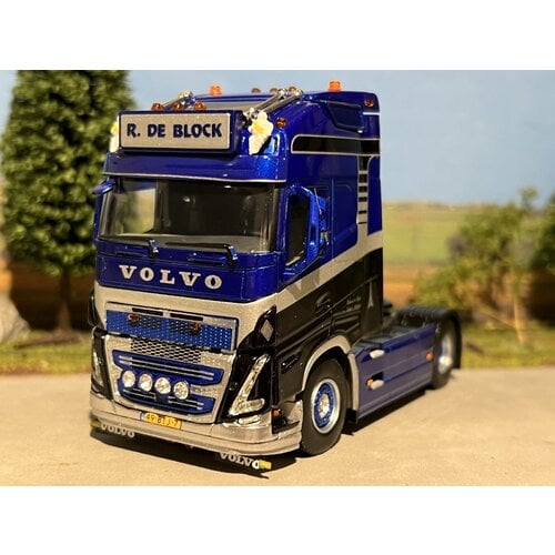 WSI WSI Volvo FH5 Globetrotter XL 4x2 Roland de Block