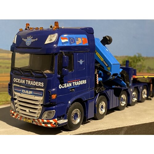 WSI WSI DAF 106XF 10x4 + semi low loader + palfinger OCEAN TRADERS WSI WSI DAF 106XF 10x4 + semi low loader + palfinger OCEAN TRADERS