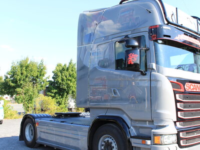 Tekno Tekno Scania R-serie Streamline met 3-assige schuifzeilentrailer HP TRANSPED