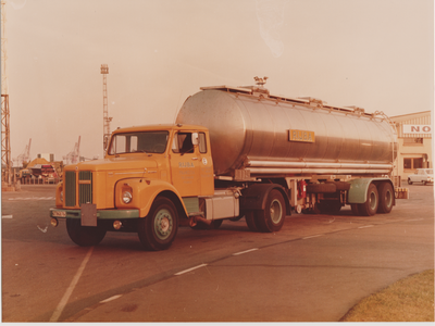 Tekno Tekno Scania Vabis with classic tanktrailer DE RIJKE