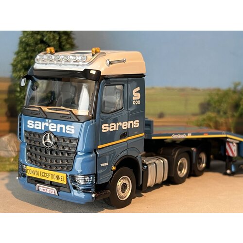 Sarens store IMC Mercedes Arocs streamspace 6x4 with Nooteboom MCOS 4-axle lowloader SARENS