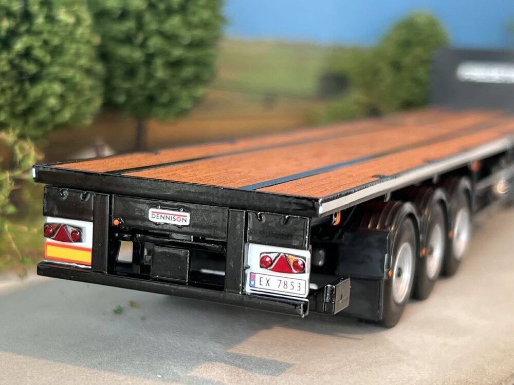 WSI WSI Scania R Normal 6x2 met 3-as flatbed oplegger FREDSTAD