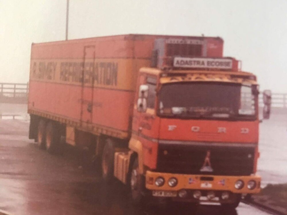 Tekno Tekno Ford Transcontinental 4x2 met klassieke koeltrailer ROLAND SIMEY