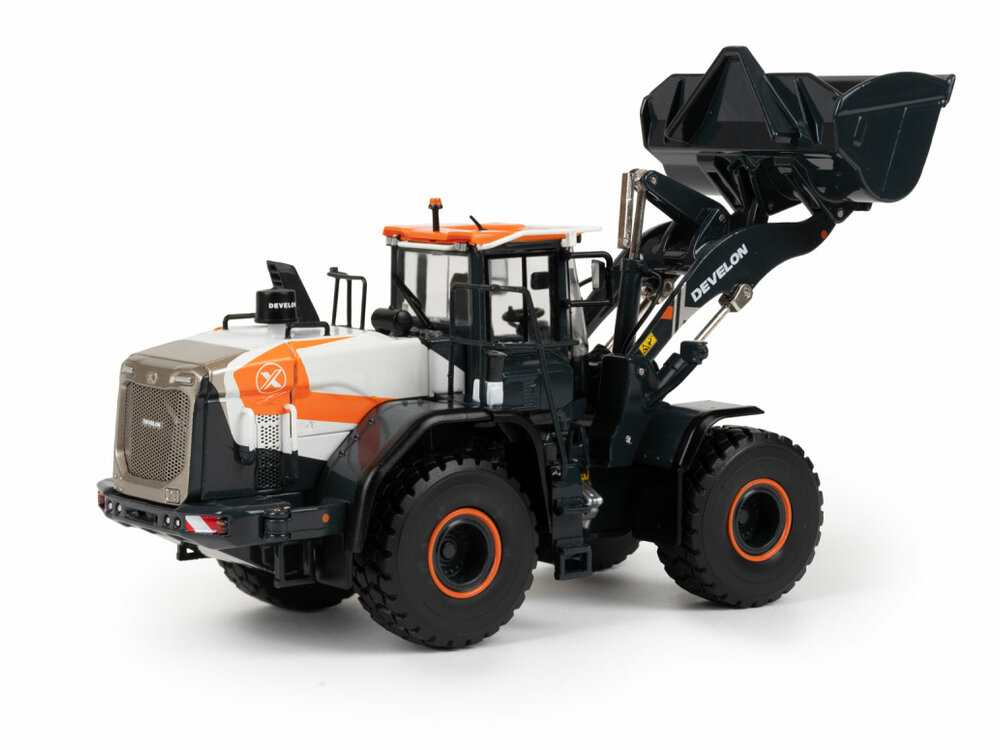 IMC IMC Develon DL 420 Concept X  wheel loader