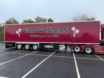 Tekno Tekno Scania R-serie Topline 6x2 with reefer trailer CRAIG ISAAC "Pablo Escobar"