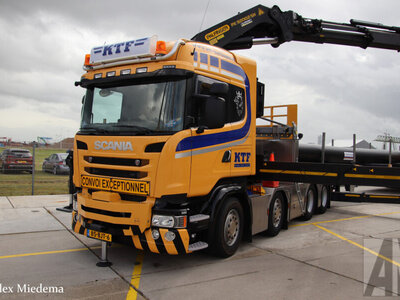 WSI WSI Scania Highline 8x4 with palfinger PK92002 SH KTF HARLINGEN