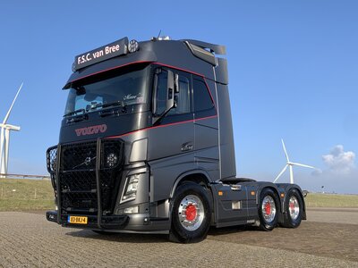 Tekno Tekno Volvo FH04 Globetrotter 6x2  F.S.C. VAN BREE TRANSPORT