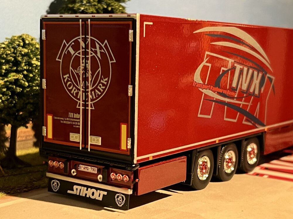 Tekno Scania Torpedo Topline  4x2 with reefer trailer TVX