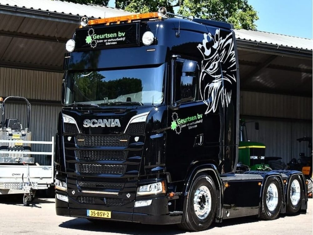 WSI WSI EXCLUSIEF Scania S Highline 6x2 GEURTSEN