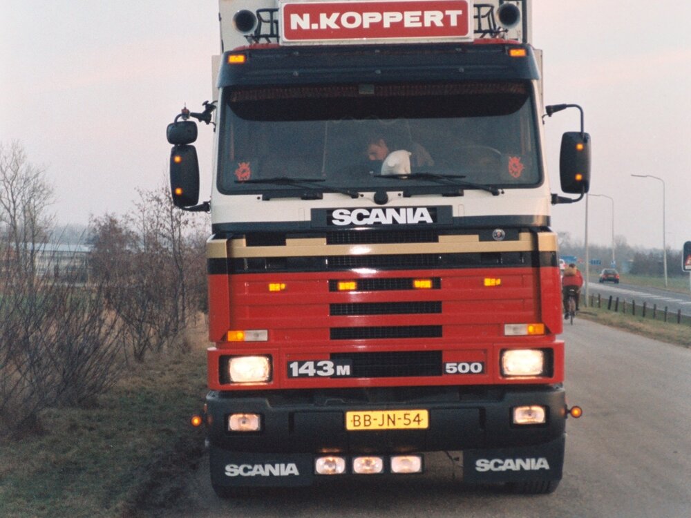 Tekno Tekno Scania 143-500 streamline rigid truck with 2-axle trailer combi KOPPERT