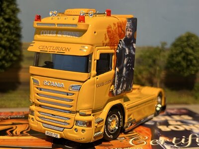 Tekno Tekno Scania R-serie Topline 4x2 Coles & Sons