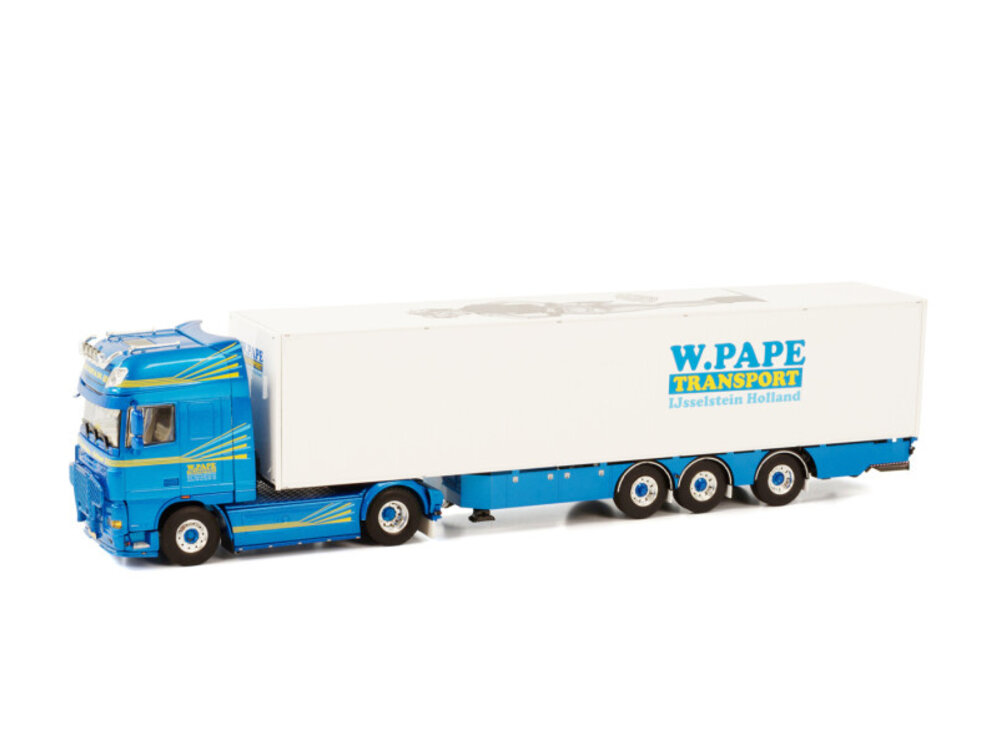 WSI WSI DAF 105XF Super Space Cab met 3-as box oplegger W. PAPE Transport