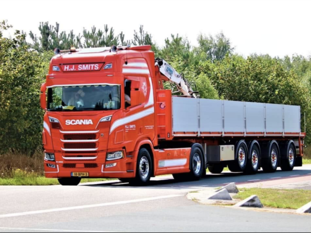 WSI WSI Scania R Highline 4x2 with 4-axle brick trailer TRANSPORTBEDRIJF H.J. SMITS