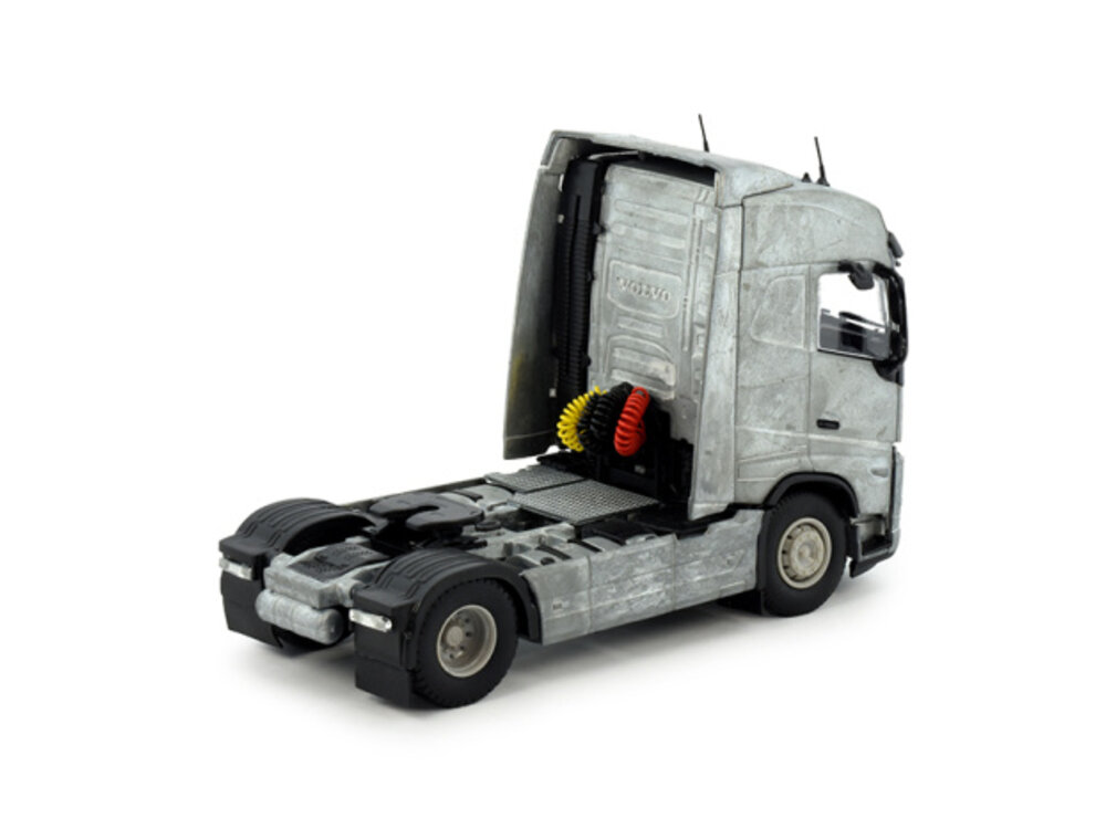 Tekno Tekno Volvo FH05 Globetrotter 4x2 tractor kit