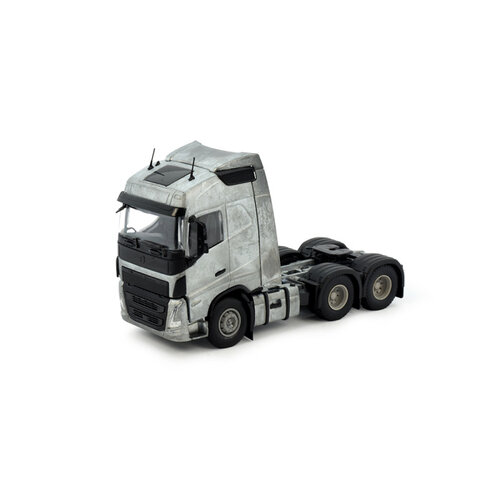 Tekno Tekno Volvo FH05 Globetrotter 6x4 tractor kit