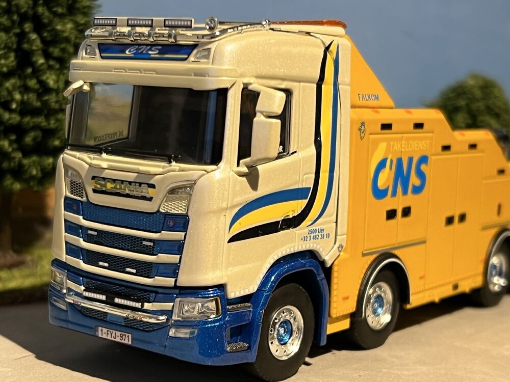 WSI WSI Scania S Normal 8x4 Falkom CNS Takeldienst