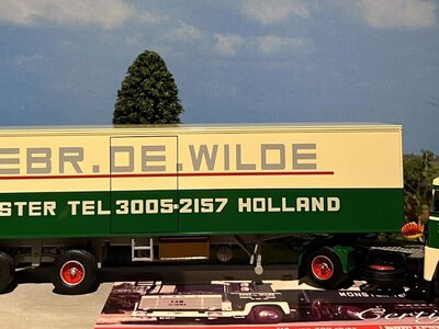 Tekno Tekno Scania 140 with 2-axle classic trailer de Wilde