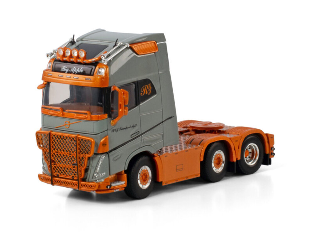 Amazon.com: WSI for Volvo FH5 Globetrotter 4X2 Premium LINE