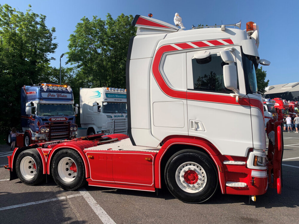 WSI WSI Scania R Normal  6x2 tag axle LJT Trans