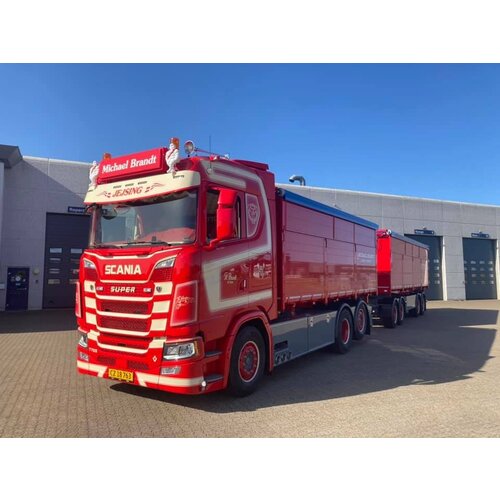 Tekno Tekno Scania Next Gen 770S-V8 rigid truck with 4-axle trailer MICHAEL BRANDT