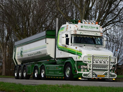 Tekno Tekno Scania Torpedo Highline met 3-as kipper oplegger PATRICK VD HOEVEN