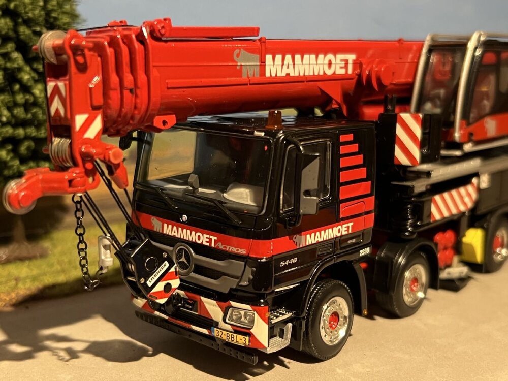 Mammoet store WSI Liebherr LTF 1060-4.1 Mercedes Actros MAMMOET