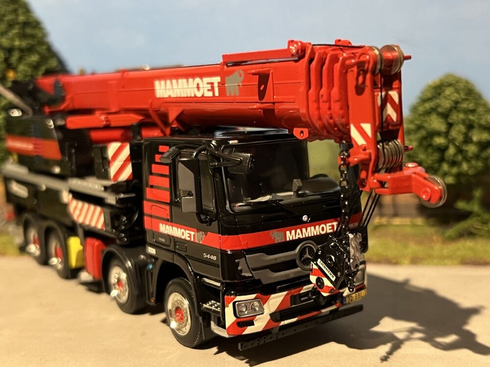 Mammoet store WSI Liebherr LTF 1060-4.1 Mercedes Actros MAMMOET