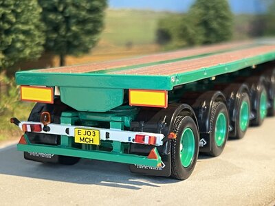 IMC IMC Mercedes-Benz Actros BigSpace 6x4 with Nooteboom 6-axle Ballasttrailer Mc GOVERN