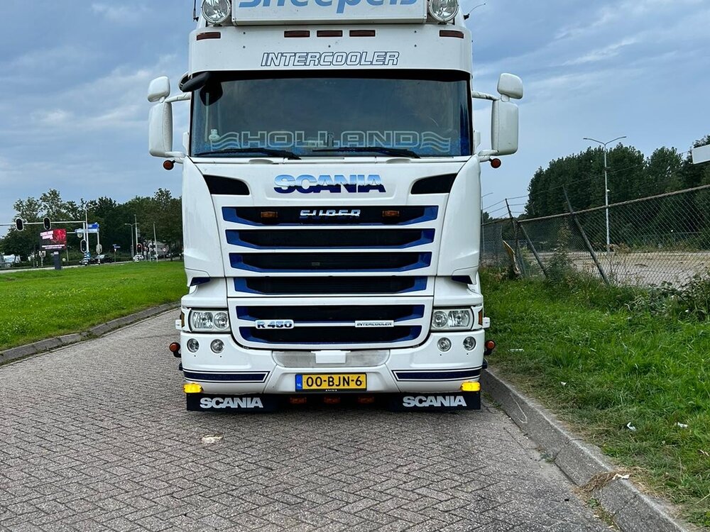 Tekno Tekno Scania R-serie Highline 6x2 met 40ft. koeloplegger SNEEPELS