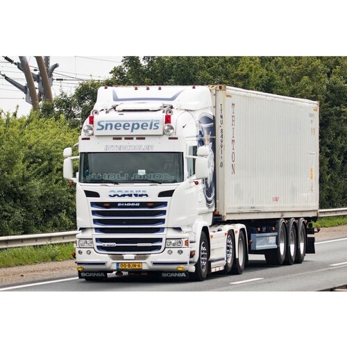 Tekno Tekno Scania R-serie Highline 6x2 met 40ft. reefer container SNEEPELS